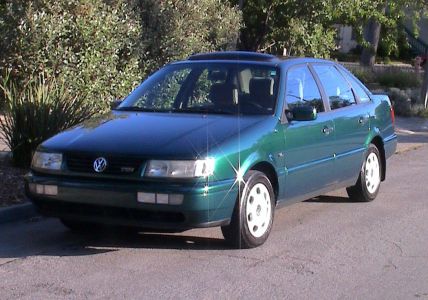 http://www.2carpros.com/forum/automotive_pictures/260451_VW_Passat_1996_NA_TDI_f_1.jpg