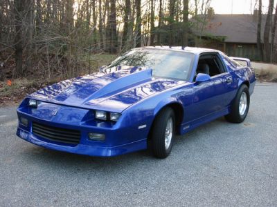 http://www.2carpros.com/forum/automotive_pictures/53768_camero_1.jpg