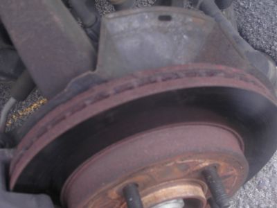 http://www.2carpros.com/forum/automotive_pictures/53871_Rusty_Rotor3_1.jpg