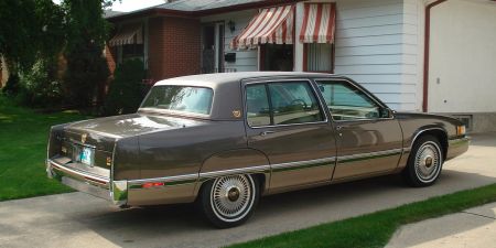 http://www.2carpros.com/forum/automotive_pictures/554259_93_Caddie_Sixty_Special_026_1.jpg