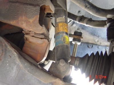 http://www.2carpros.com/forum/automotive_pictures/97306_drivers_suspensiobn_1.jpg