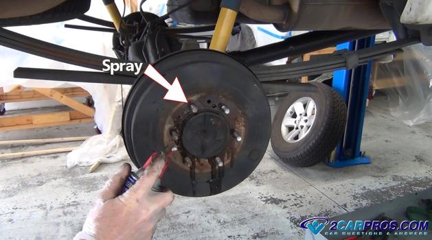 how to remove a stuck brake drum