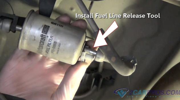 installing fuel line release tool
