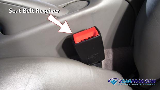 seat belt receiver
