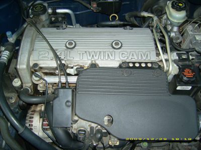 https://www.2carpros.com/forum/automotive_pictures/451804_engine2_4.jpg