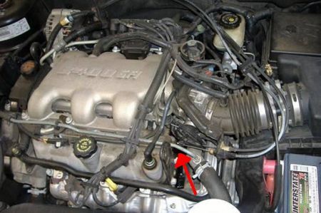Radiator for 2003 Chevrolet Venture for All Types Engine