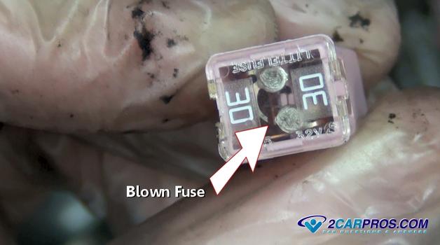 How to Test and Replace a Car Fuse in Under 5 Minutes cartridge fuse box 