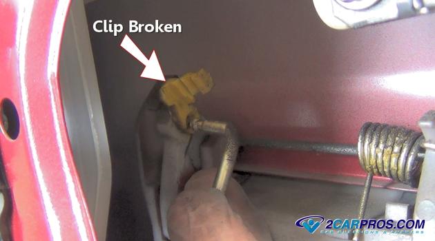 broken door handle clip