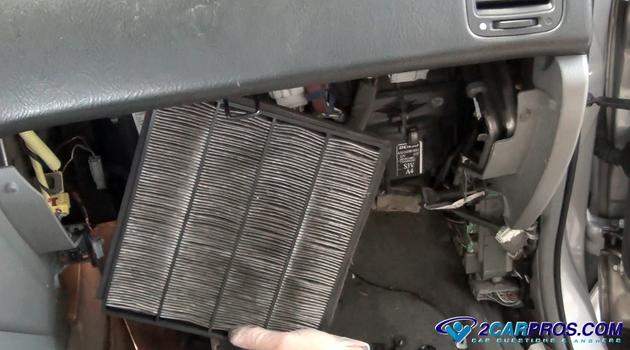 dirty cabin filter