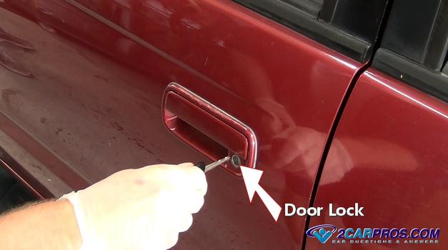 car door lock handle replacement