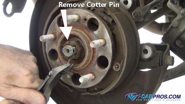 remove rear axle hub cotter pin