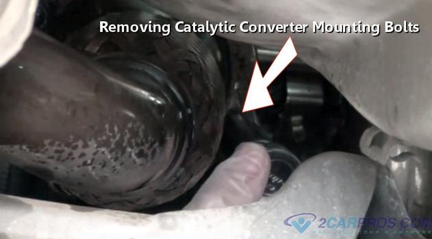 removing catalytic converter bolts