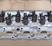 Cylinder Head Removal and Installation