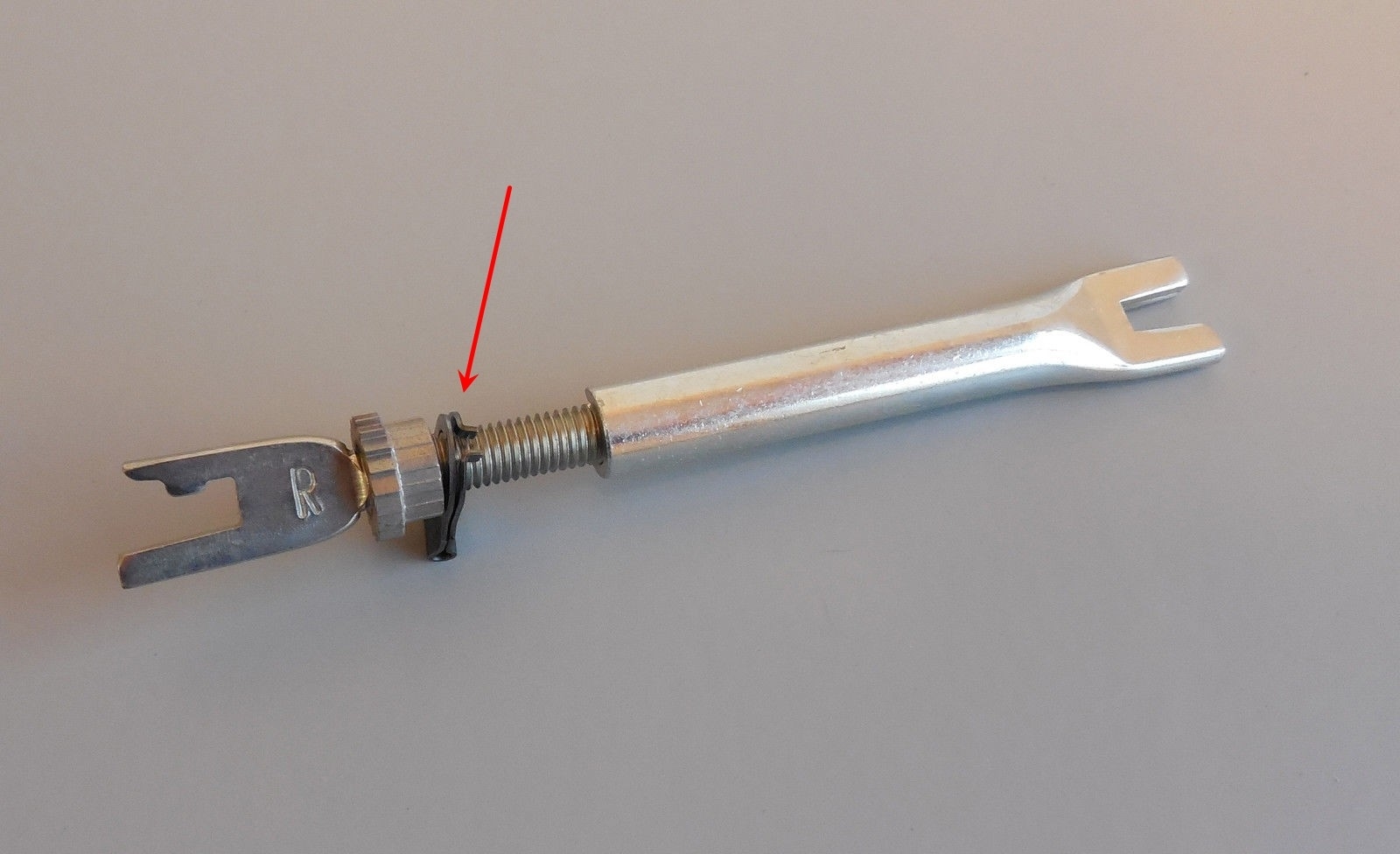 DRUM BRAKE SHOES SELF ADJUSTER Hello, in the Drum There Is a Self...