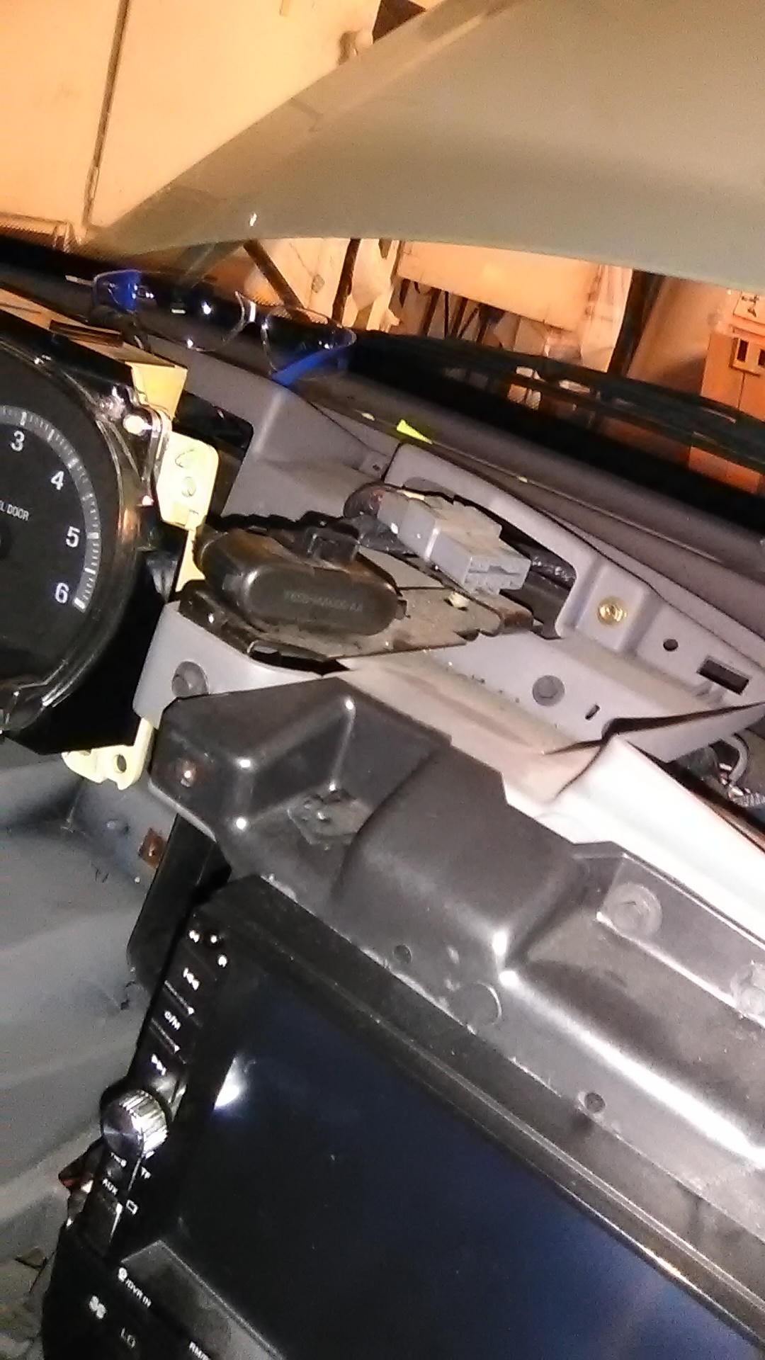 Unknown Connector I Was Changing Instrument Cluster Light Bulbs