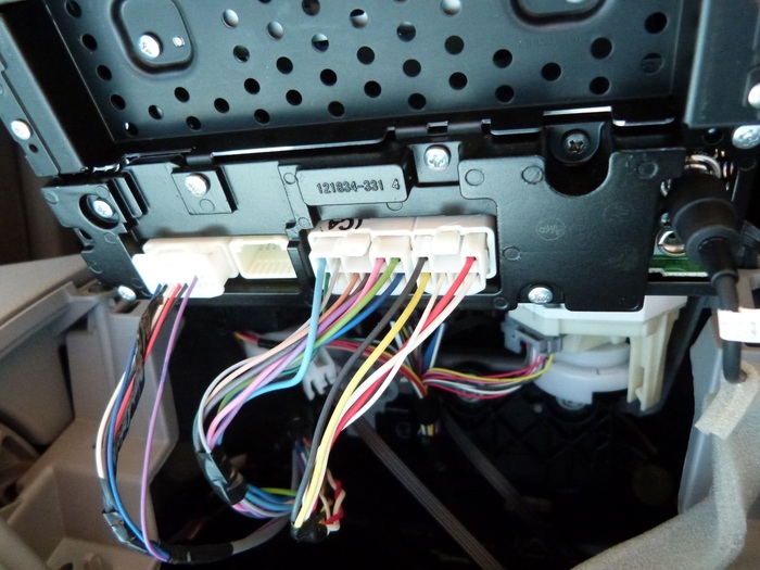 Help Me to Know Radio Connector Pinout in Toyota Corolla 2011 LE.