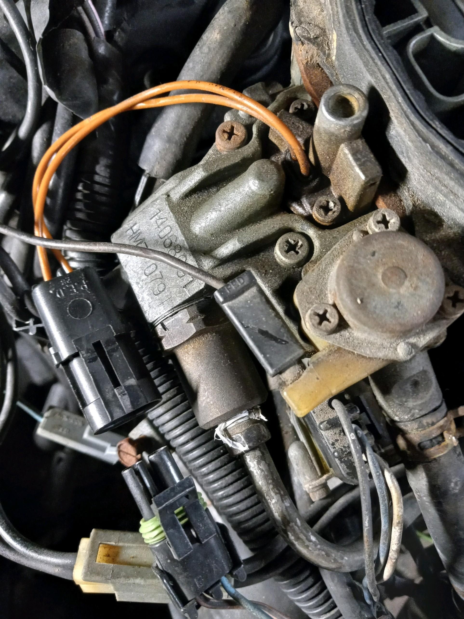 Clicking Noise Under Carburetor? When I Turn the Key to the Run