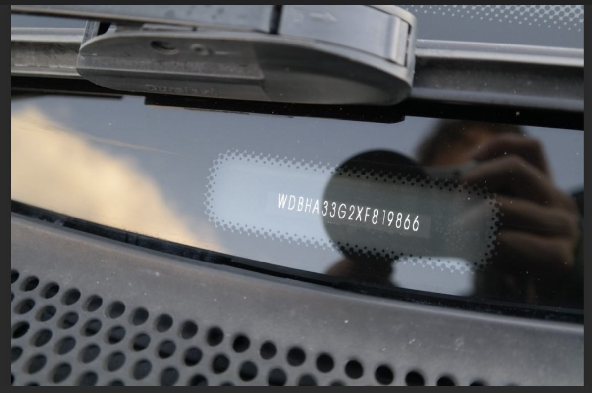 Right Front Turn Signal Light Not Flashing?